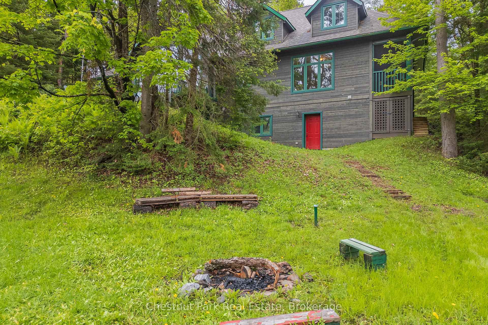 Photo 25 of Unit 1 & 2, 1230 Miriam Drive, Bracebridge, Oakley — HOMEH