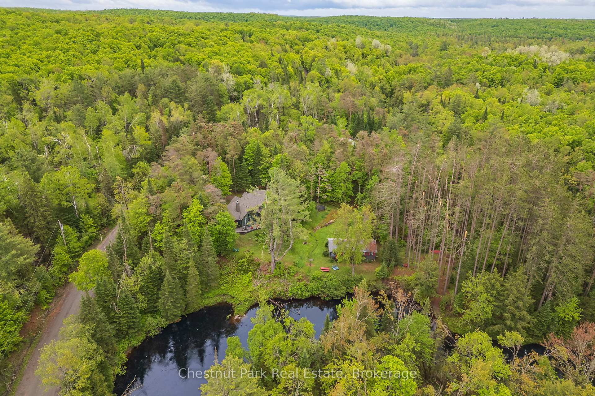 Photo 37 of Unit 1 & 2, 1230 Miriam Drive, Bracebridge, Oakley — HOMEH