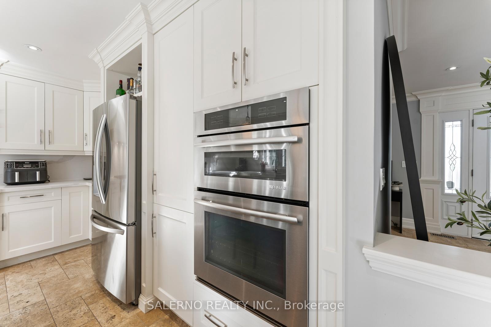 Photo 19 of 6 Ridgevale Drive, Markham, Box Grove — HOMEH