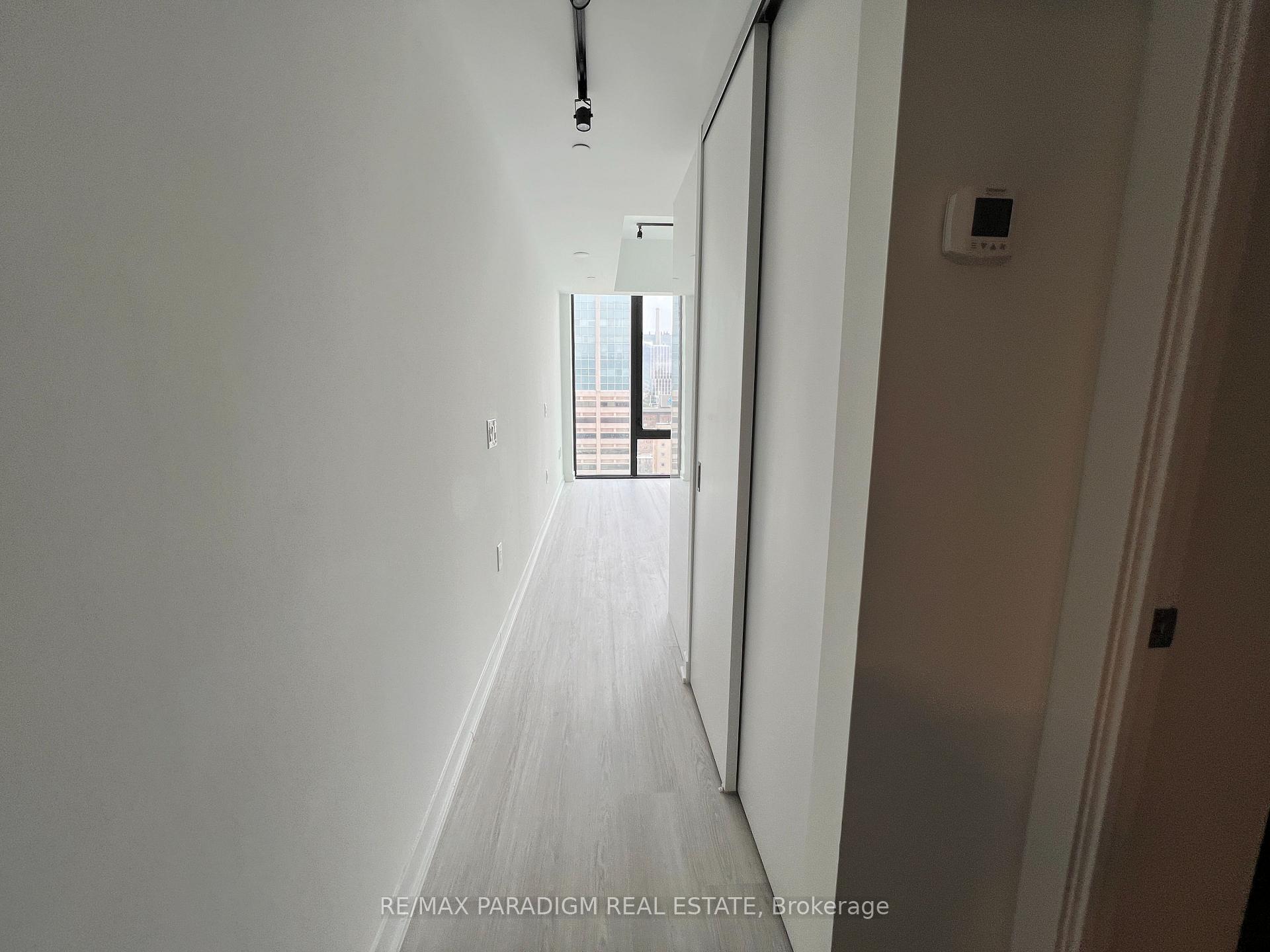 Photo 4 of Unit 1706, 195 McCaul Street, Toronto, Kensington-Chinatown — HOMEH