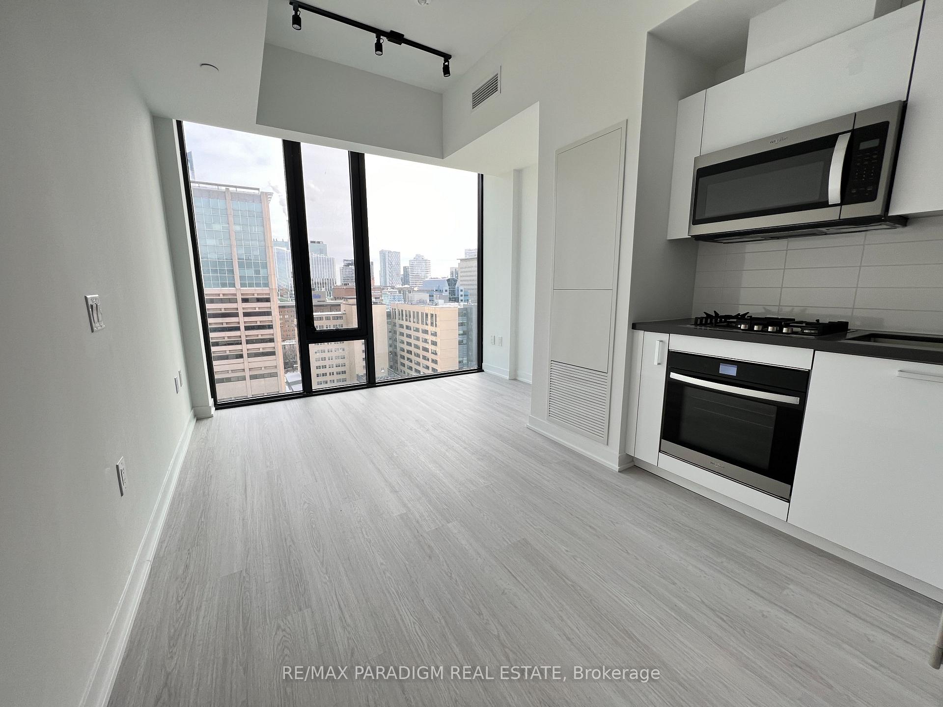 Photo 3 of Unit 1706, 195 McCaul Street, Toronto, Kensington-Chinatown — HOMEH