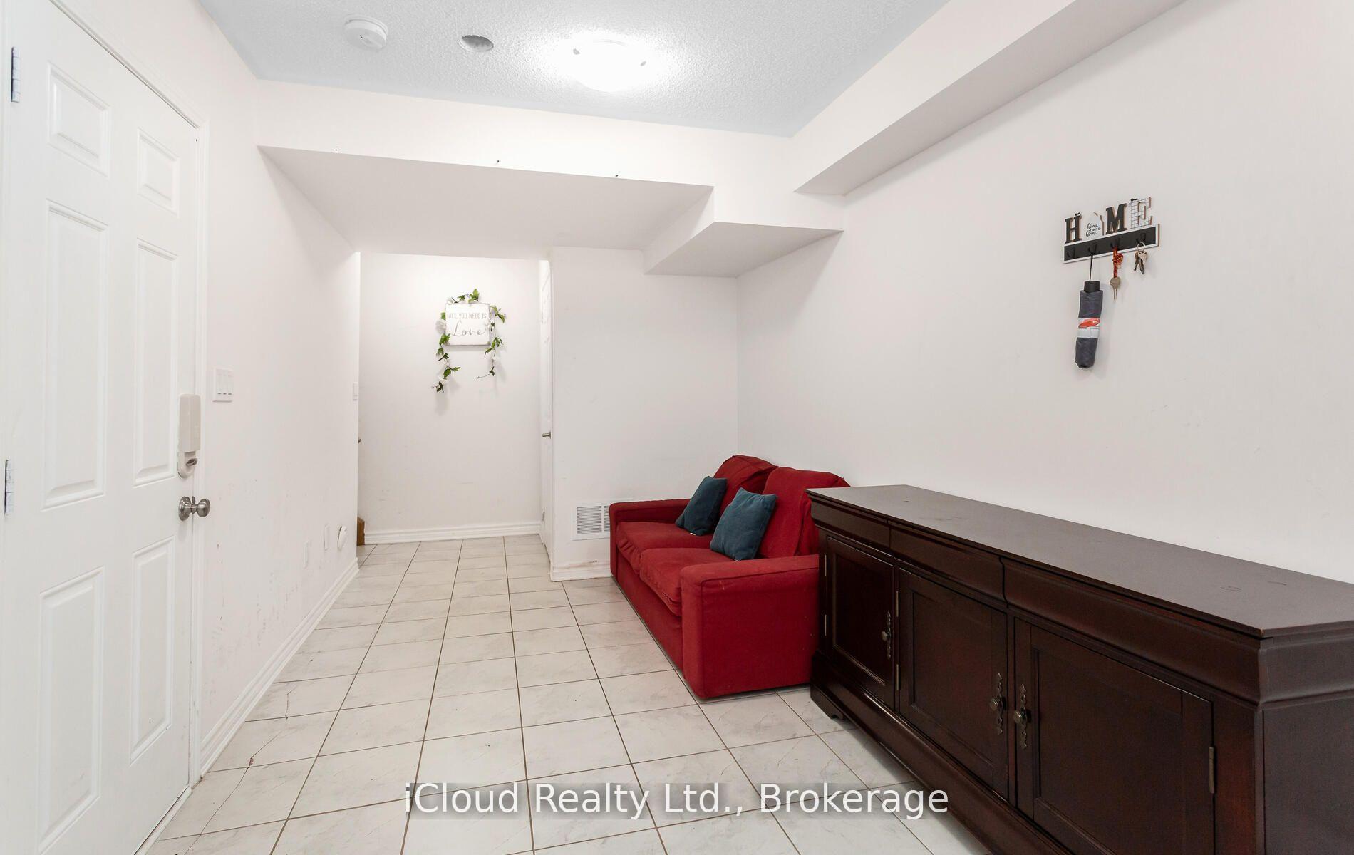 Photo 7 of 1525 Husband Place, Milton, Clarke — HOMEH