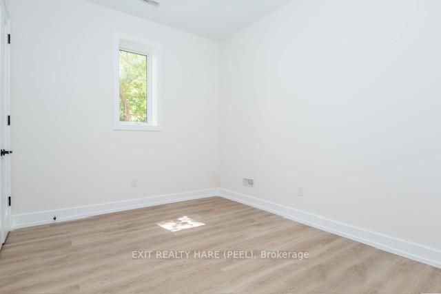 Photo 10 of Unit 2, 58 Ansley Road, Wasaga Beach — HOMEH