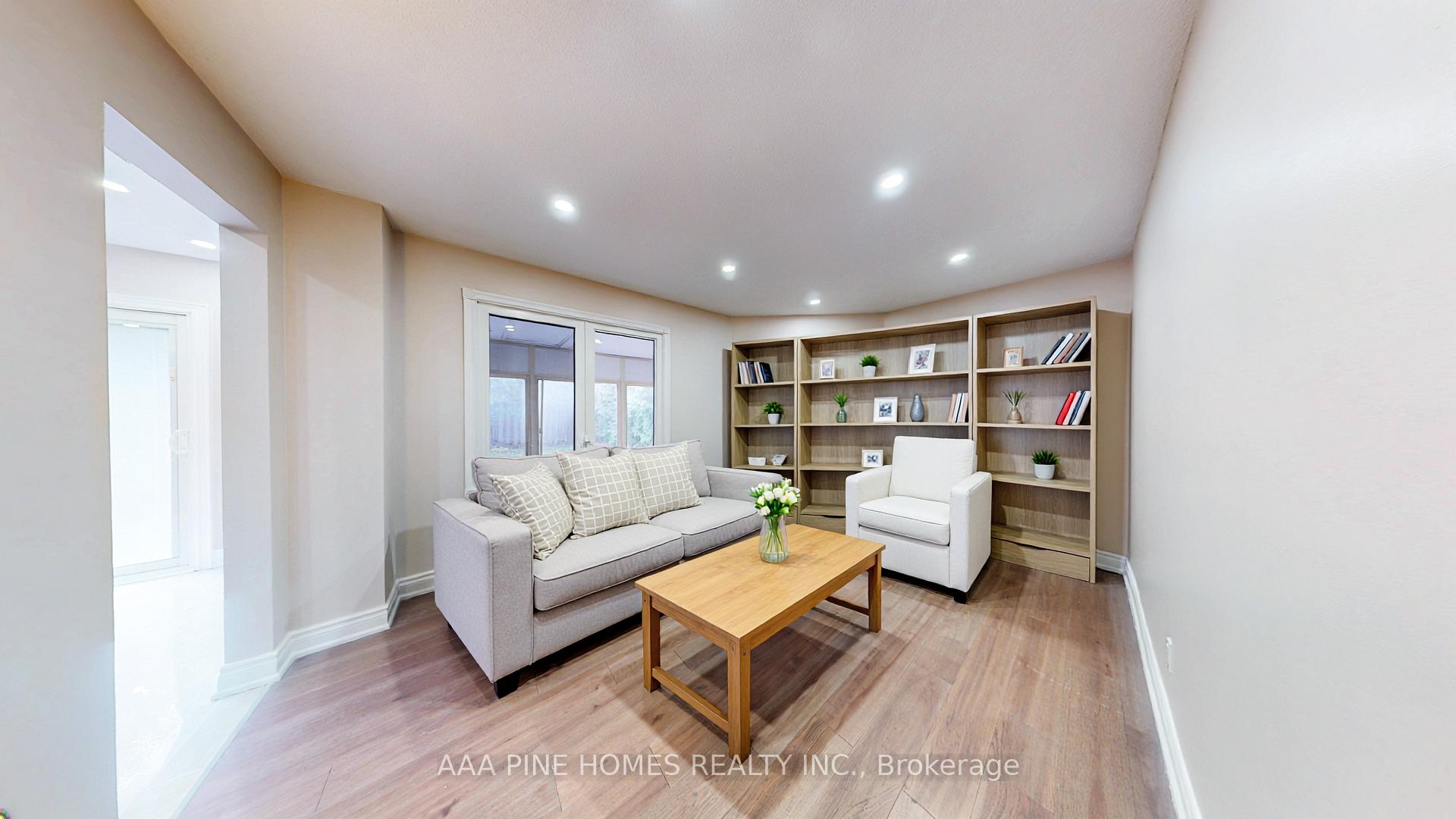 Photo 4 of 600 Whistler Drive, Oshawa, Northglen — HOMEH