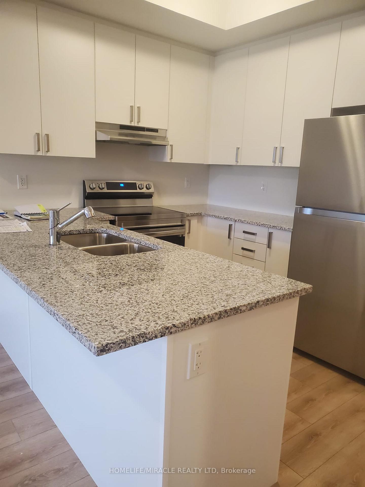 Photo 2 of Unit 34, 2679 Magdalen Path, Oshawa, Windfields — HOMEH