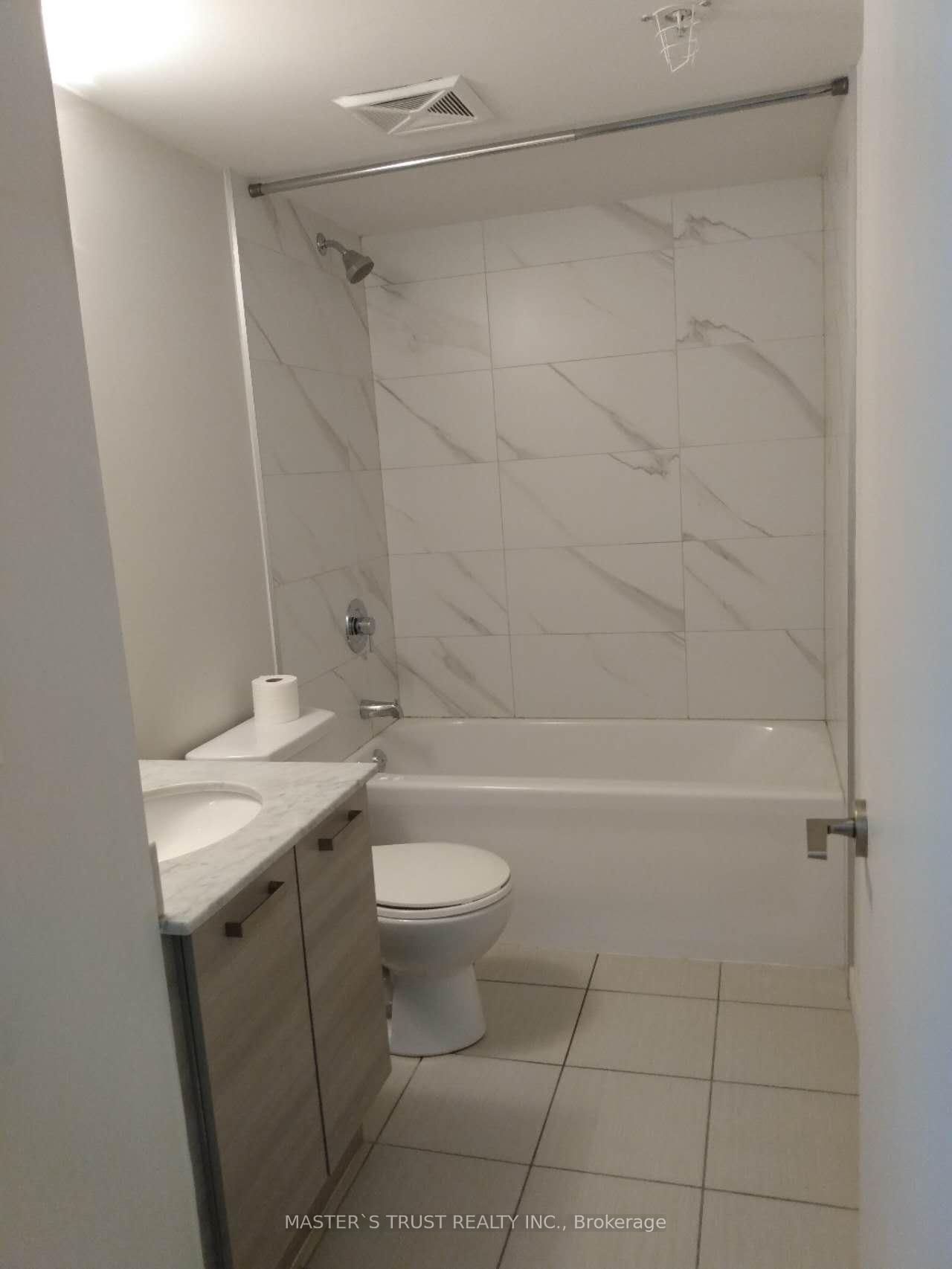Photo 5 of Unit 621E, 36 Lisgar Street, Toronto, Little Portugal — HOMEH
