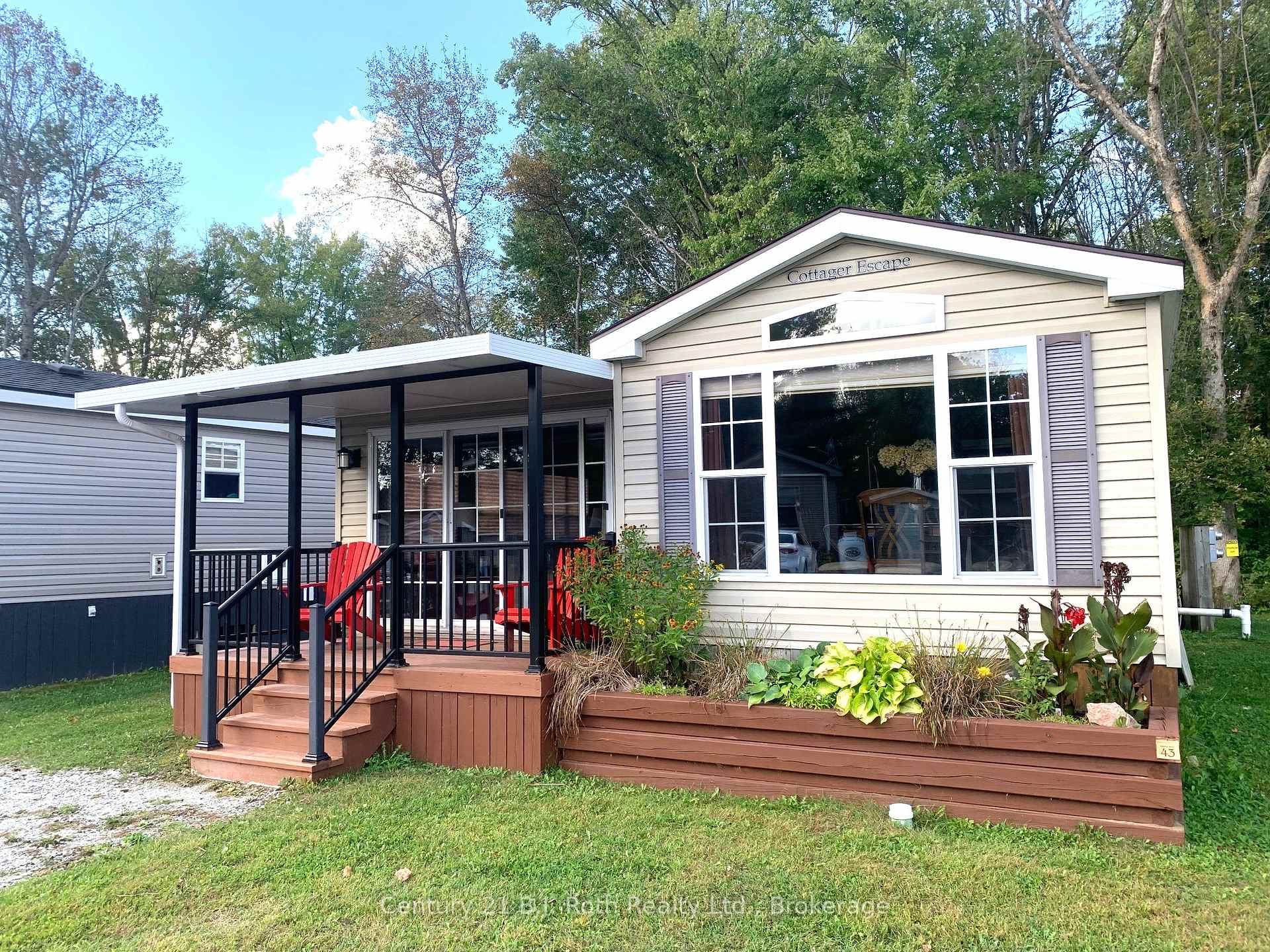 Front of Unit 43, 1082 Shamrock Marina Road