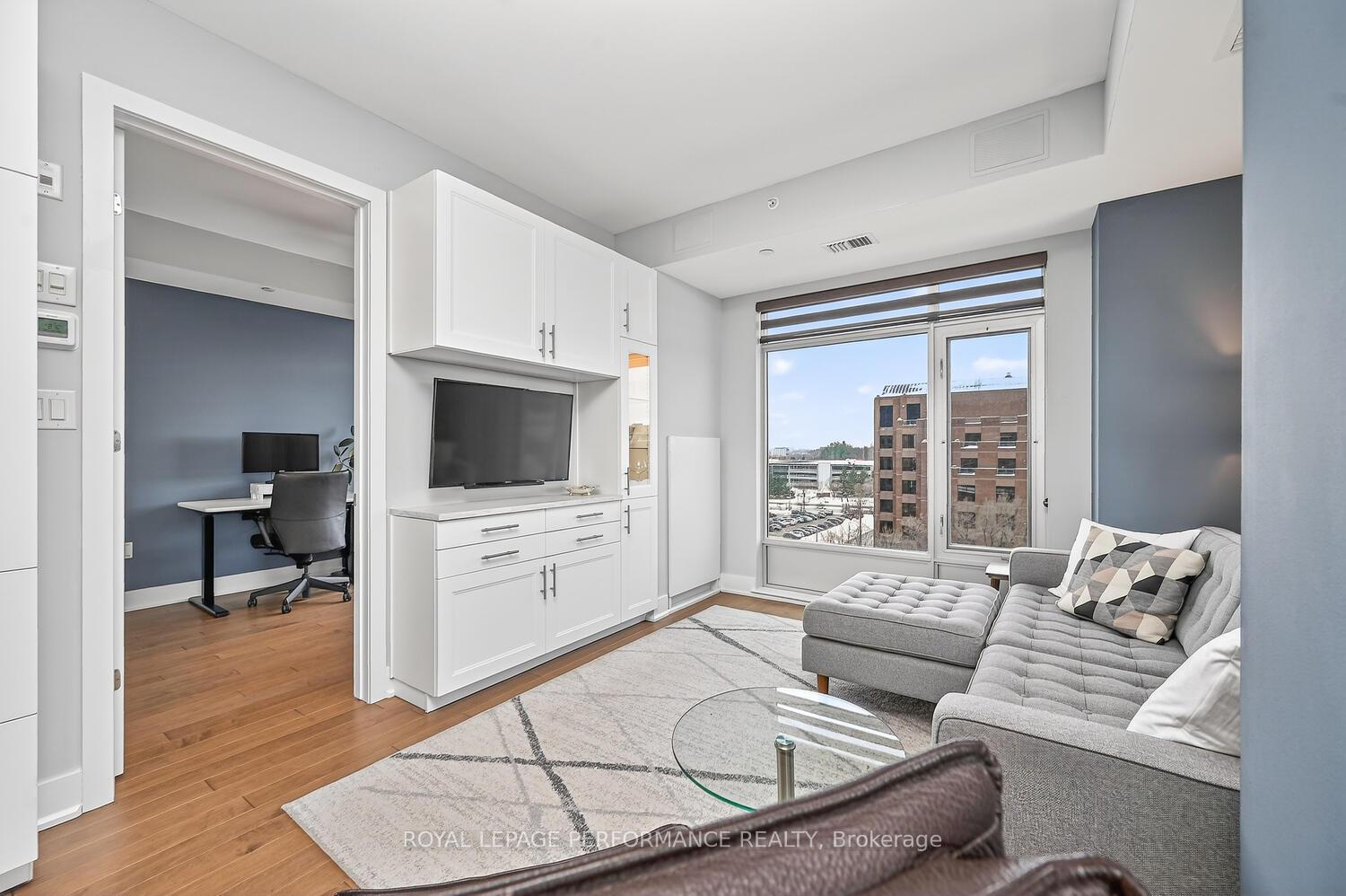 Photo 3 of Unit 801, 100 Champagne Avenue S, Ottawa, West Centre Town — HOMEH
