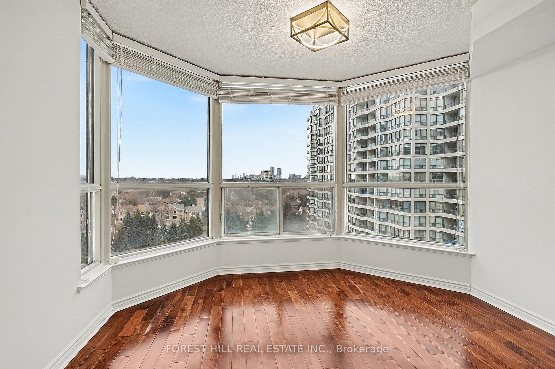 Photo 16 of Unit 1102, 7300 Yonge Street, Vaughan, Crestwood-Springfarm-Yorkhill — HOMEH