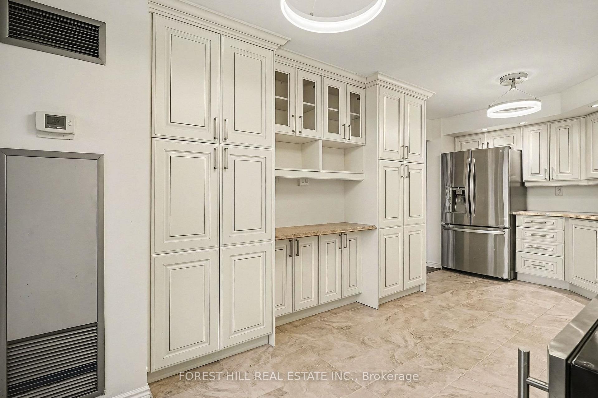 Photo 17 of Unit 1102, 7300 Yonge Street, Vaughan, Crestwood-Springfarm-Yorkhill — HOMEH