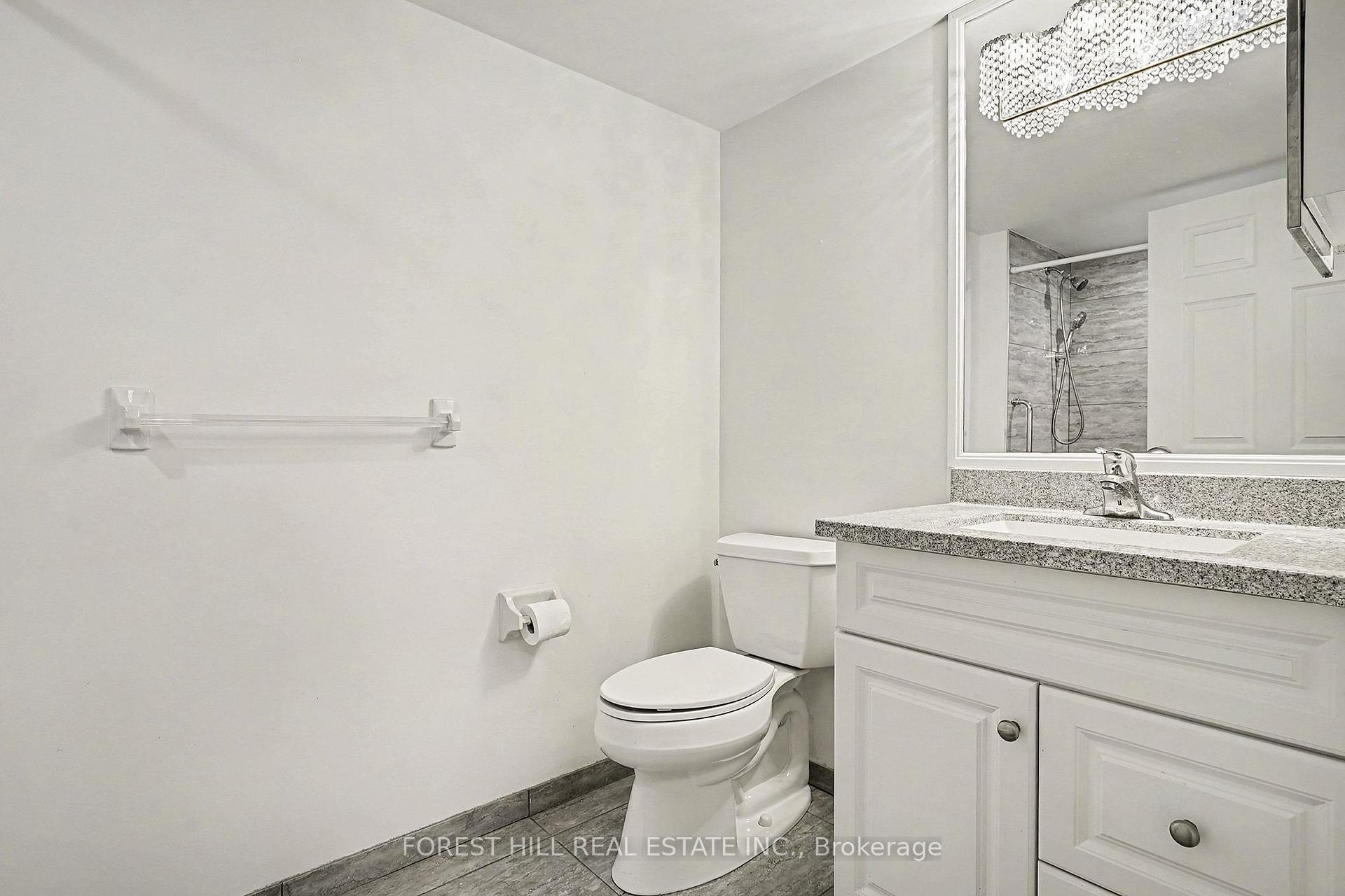 Photo 8 of Unit 1102, 7300 Yonge Street, Vaughan, Crestwood-Springfarm-Yorkhill — HOMEH