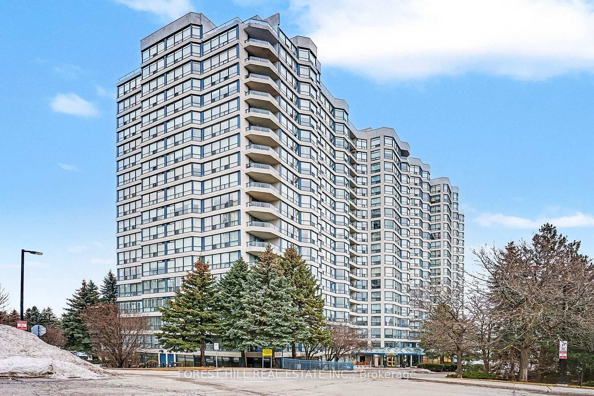 Photo 13 of Unit 1102, 7300 Yonge Street, Vaughan, Crestwood-Springfarm-Yorkhill — HOMEH
