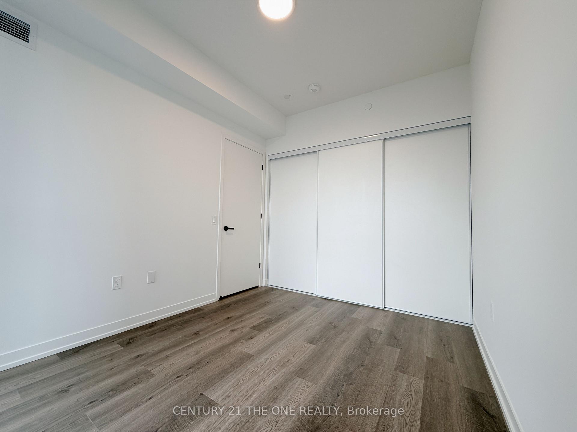 Photo 16 of Unit 2310, 8 Interchange Way, Vaughan, Vaughan Corporate Centre — HOMEH