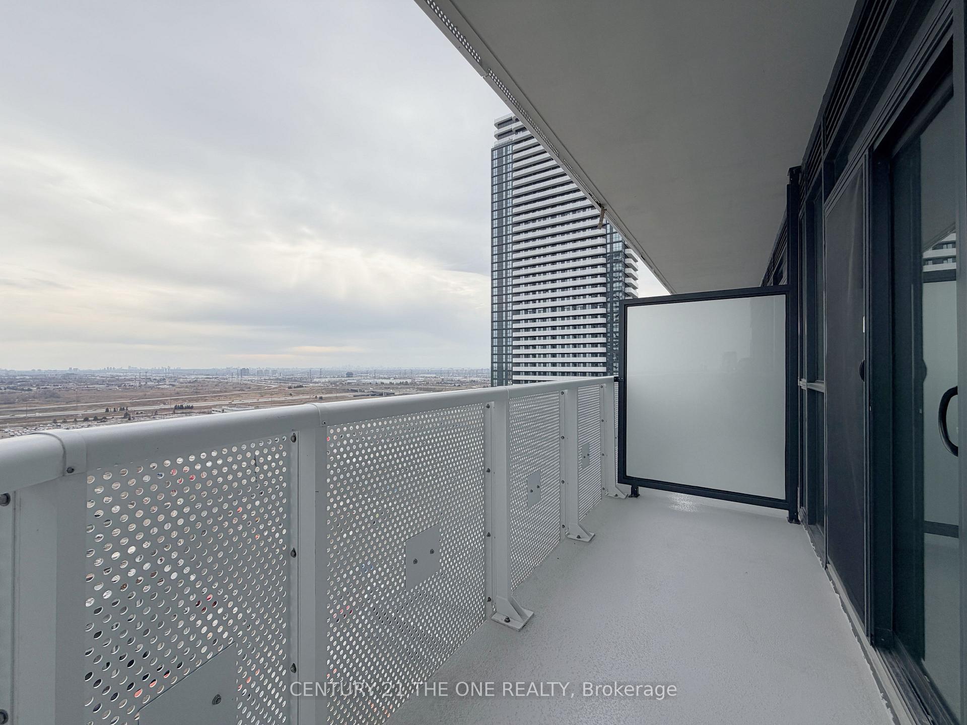 Photo 17 of Unit 2310, 8 Interchange Way, Vaughan, Vaughan Corporate Centre — HOMEH