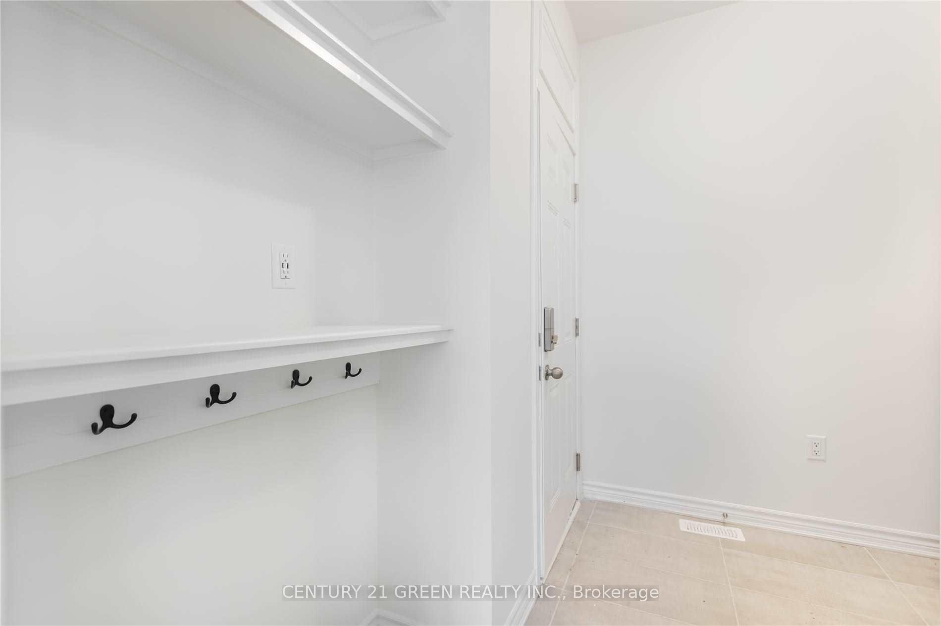 Photo 8 of 3140 Willowridge Path, Pickering, Rural Pickering — HOMEH