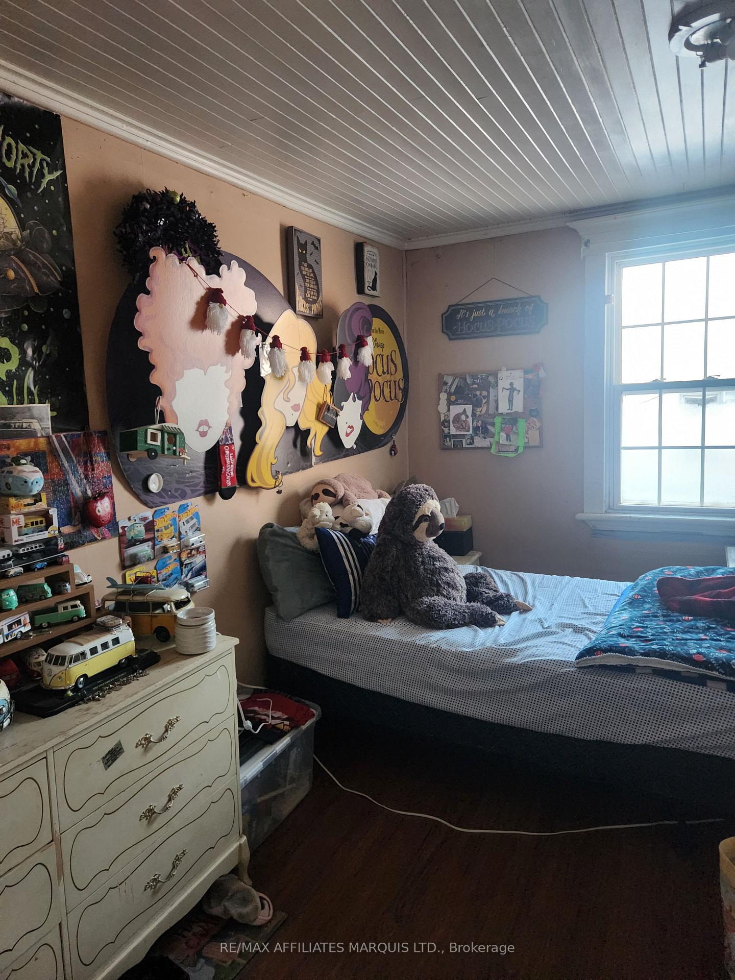 Photo 5 of 39 Duncan Street, Cornwall — HOMEH