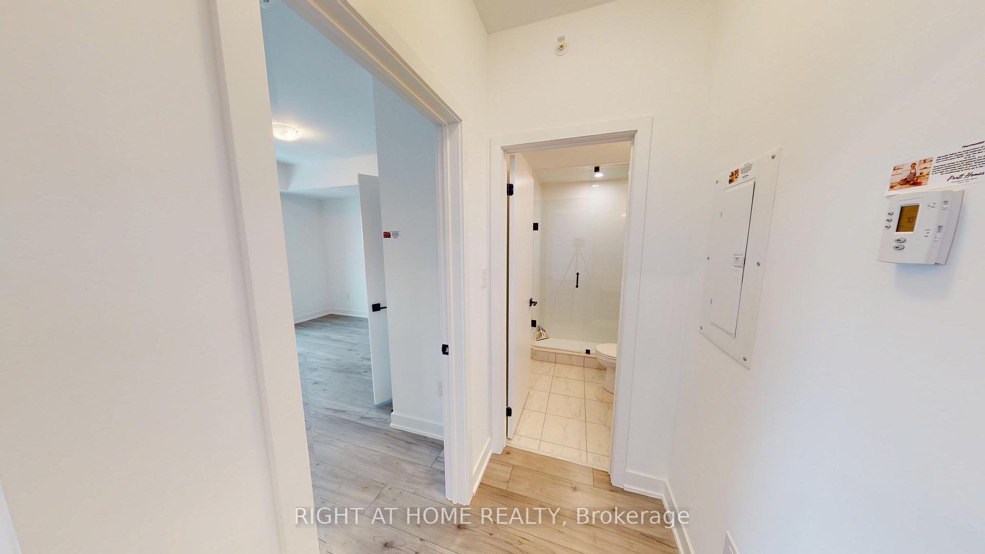 Photo 10 of Unit 612, 4 Spice Way, Barrie, Rural Barrie Southeast — HOMEH