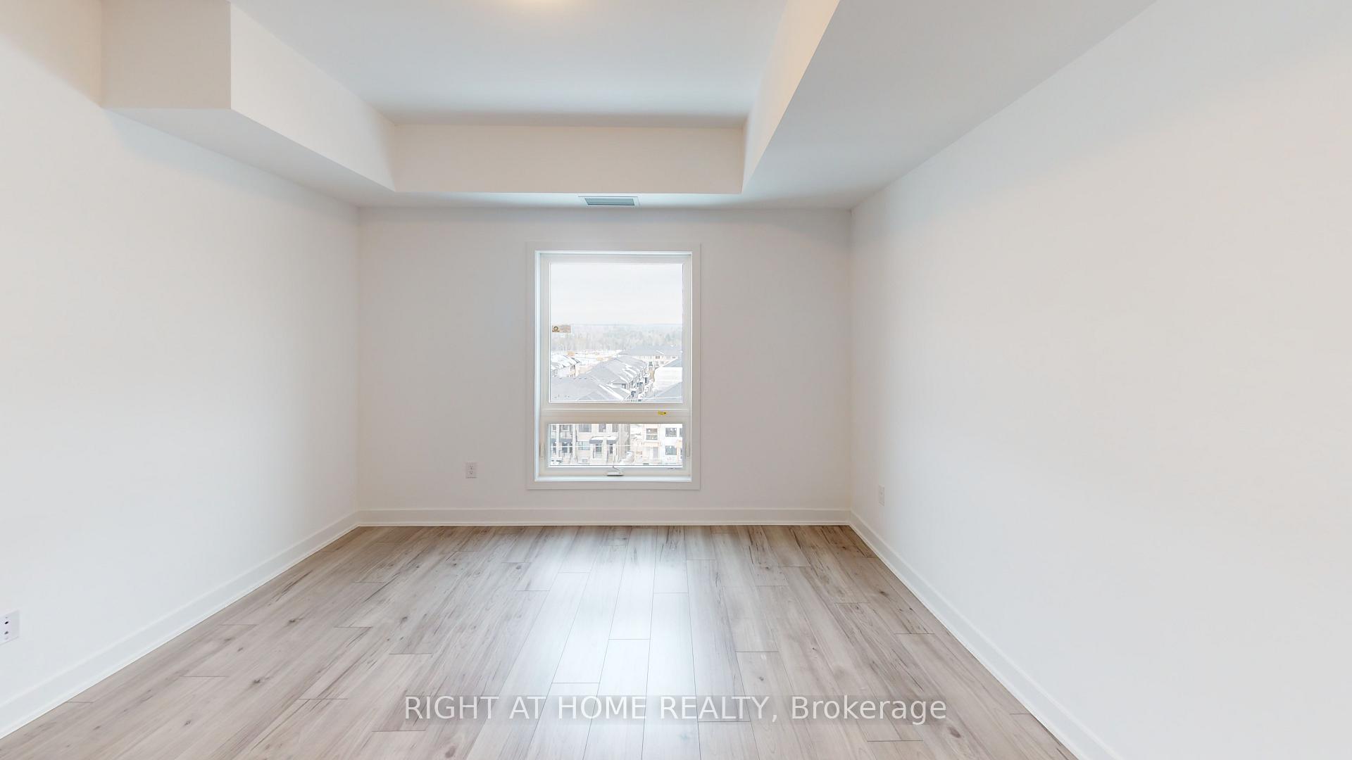 Photo 12 of Unit 612, 4 Spice Way, Barrie, Rural Barrie Southeast — HOMEH
