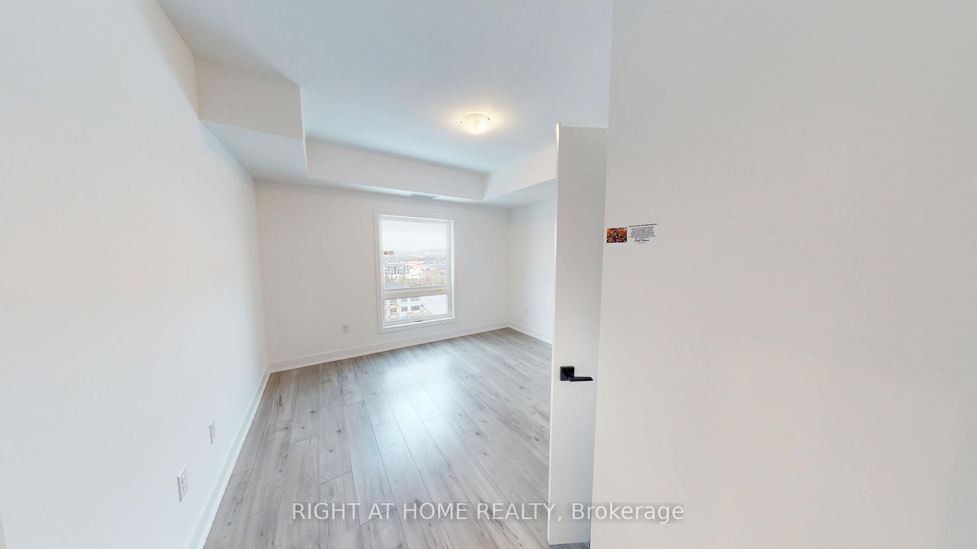 Photo 7 of Unit 612, 4 Spice Way, Barrie, Rural Barrie Southeast — HOMEH