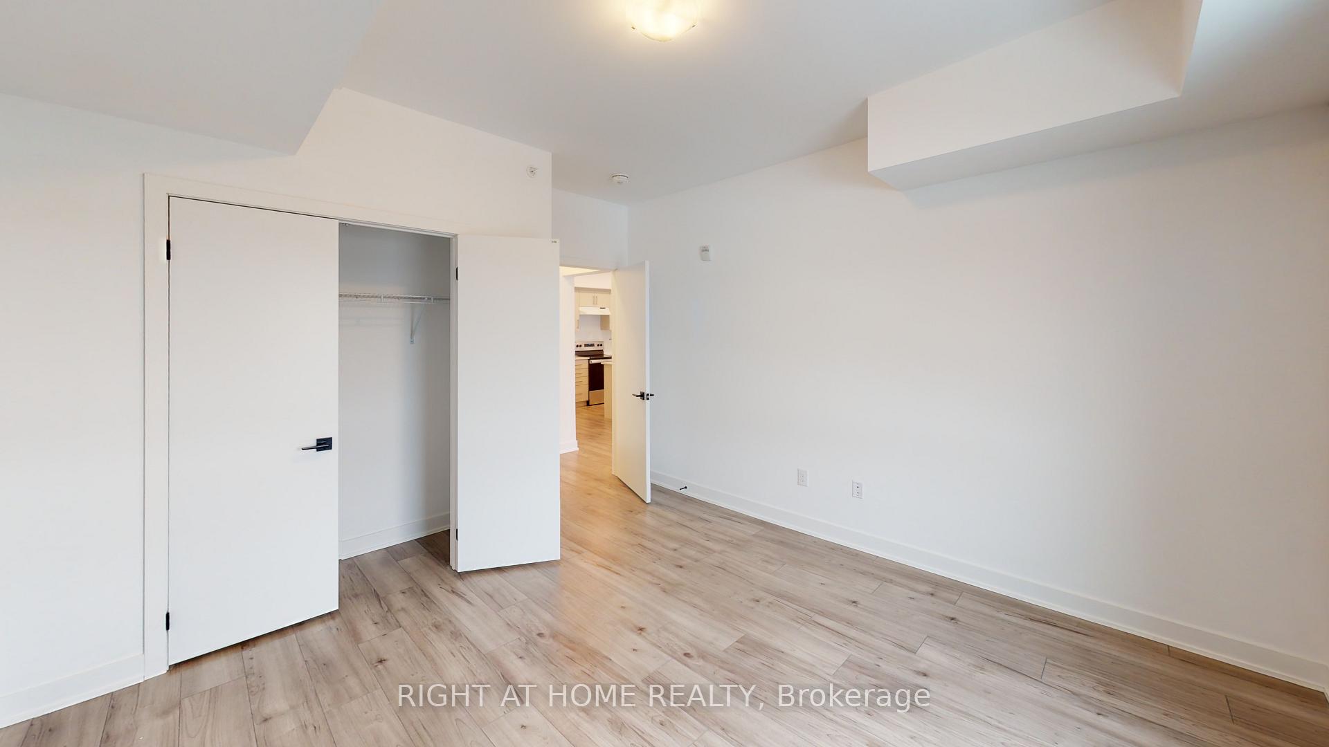 Photo 11 of Unit 612, 4 Spice Way, Barrie, Rural Barrie Southeast — HOMEH