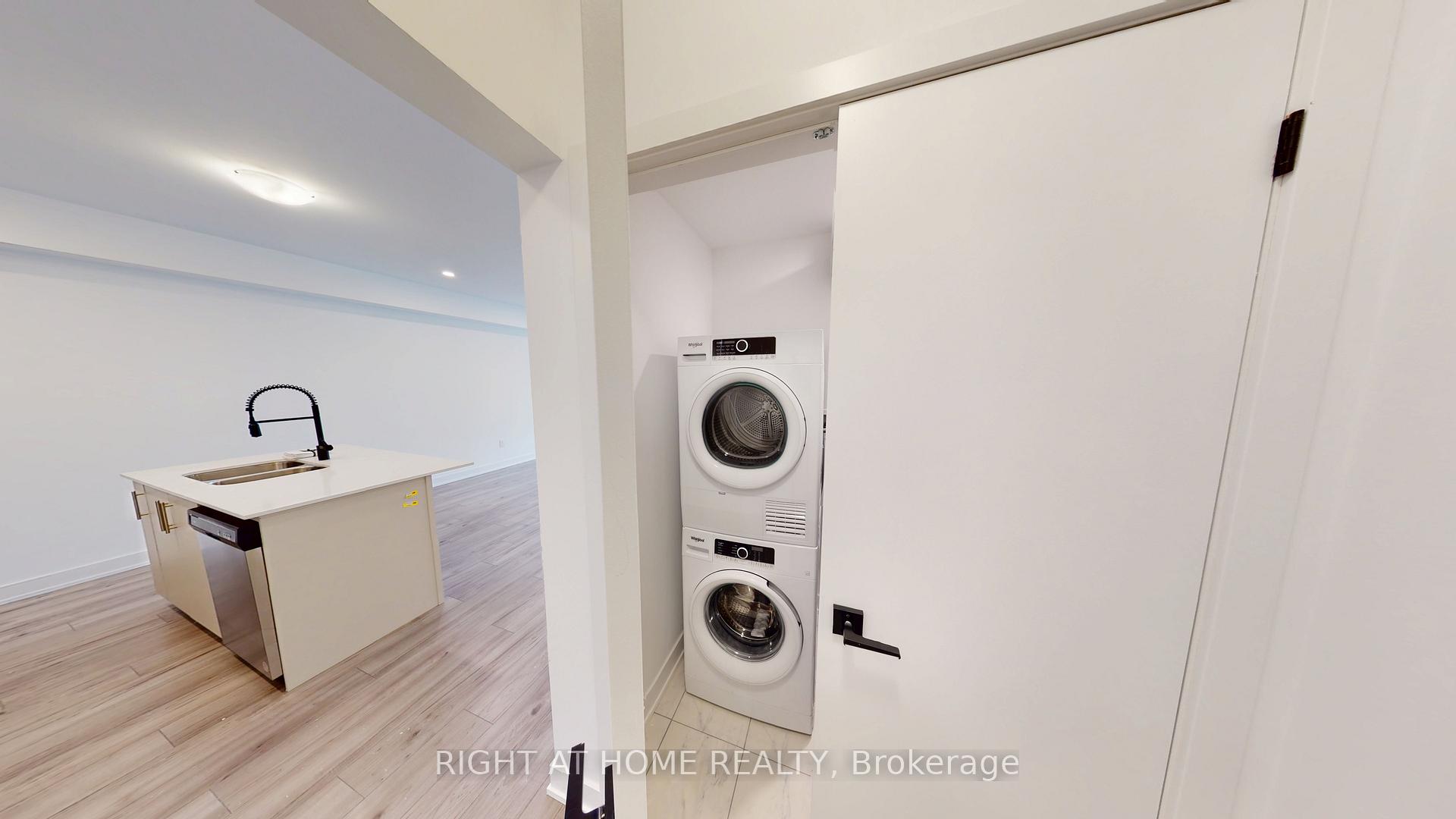 Photo 16 of Unit 612, 4 Spice Way, Barrie, Rural Barrie Southeast — HOMEH