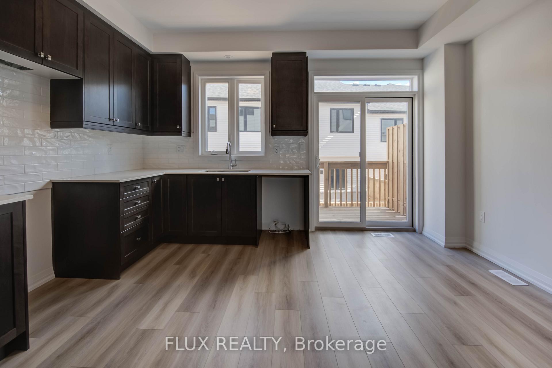 Photo 15 of Unit 51, 55 Tom Brown Drive, Brant, Paris — HOMEH