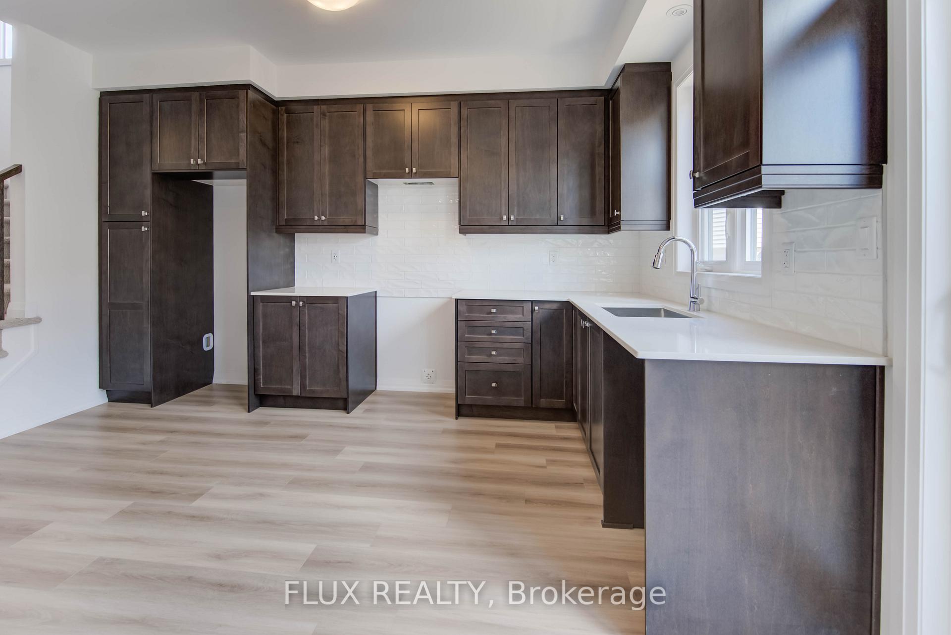 Photo 16 of Unit 51, 55 Tom Brown Drive, Brant, Paris — HOMEH