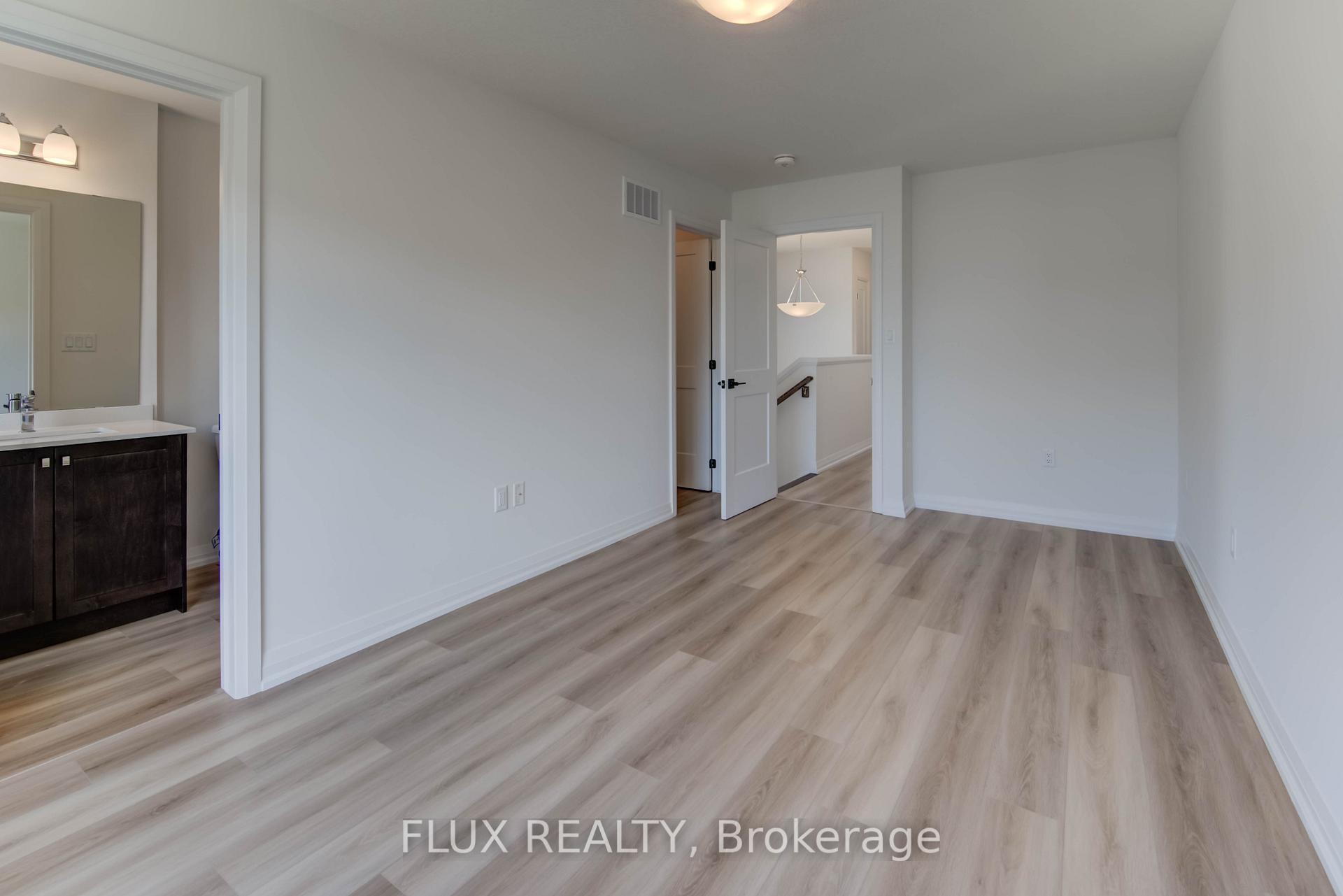 Photo 32 of Unit 51, 55 Tom Brown Drive, Brant, Paris — HOMEH