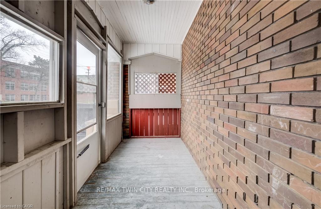 Photo 48 of 151 Courtland Avenue E, Kitchener — HOMEH