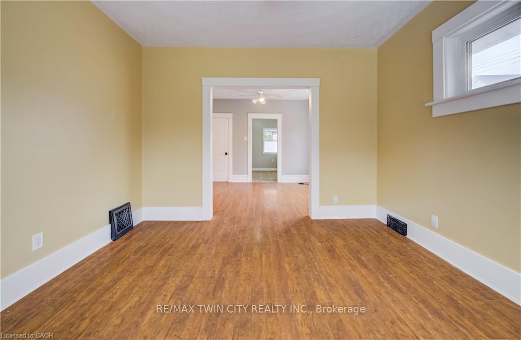 Photo 9 of 151 Courtland Avenue E, Kitchener — HOMEH