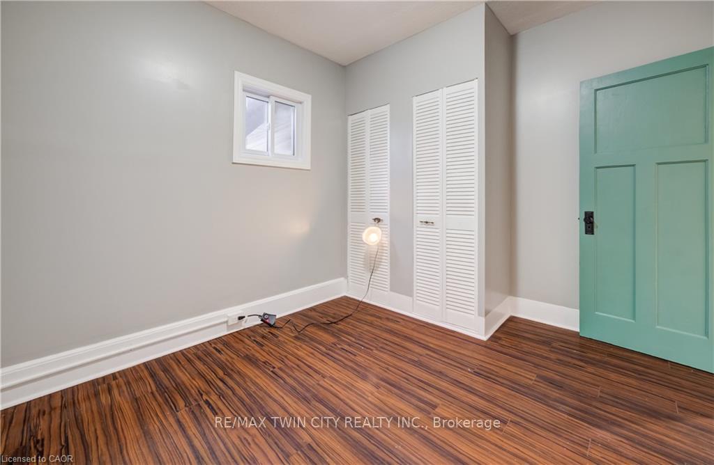 Photo 16 of 151 Courtland Avenue E, Kitchener — HOMEH
