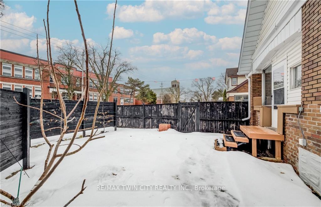 Photo 43 of 151 Courtland Avenue E, Kitchener — HOMEH