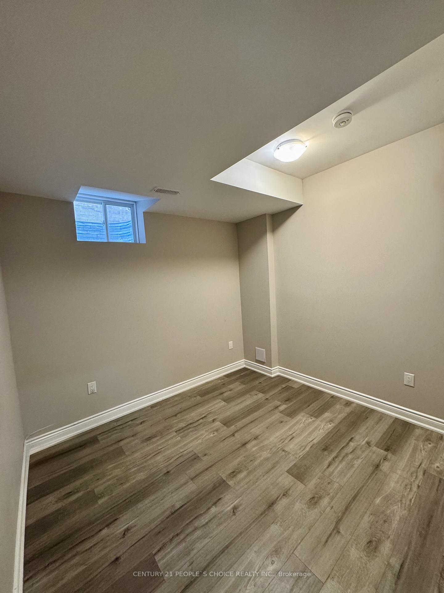 Photo 3 of Unit Bsmt, 50 Arthur Griffin Crescent, Caledon, Caledon East — HOMEH