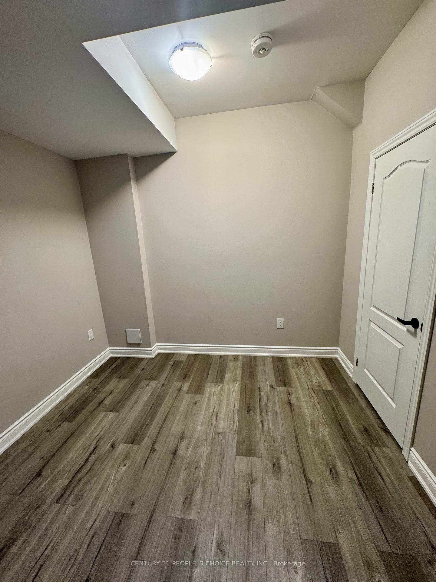 Photo 9 of Unit Bsmt, 50 Arthur Griffin Crescent, Caledon, Caledon East — HOMEH