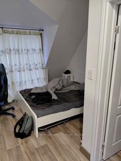Photo 3 of Unit Third, 42 Robert Street, Toronto, University — HOMEH