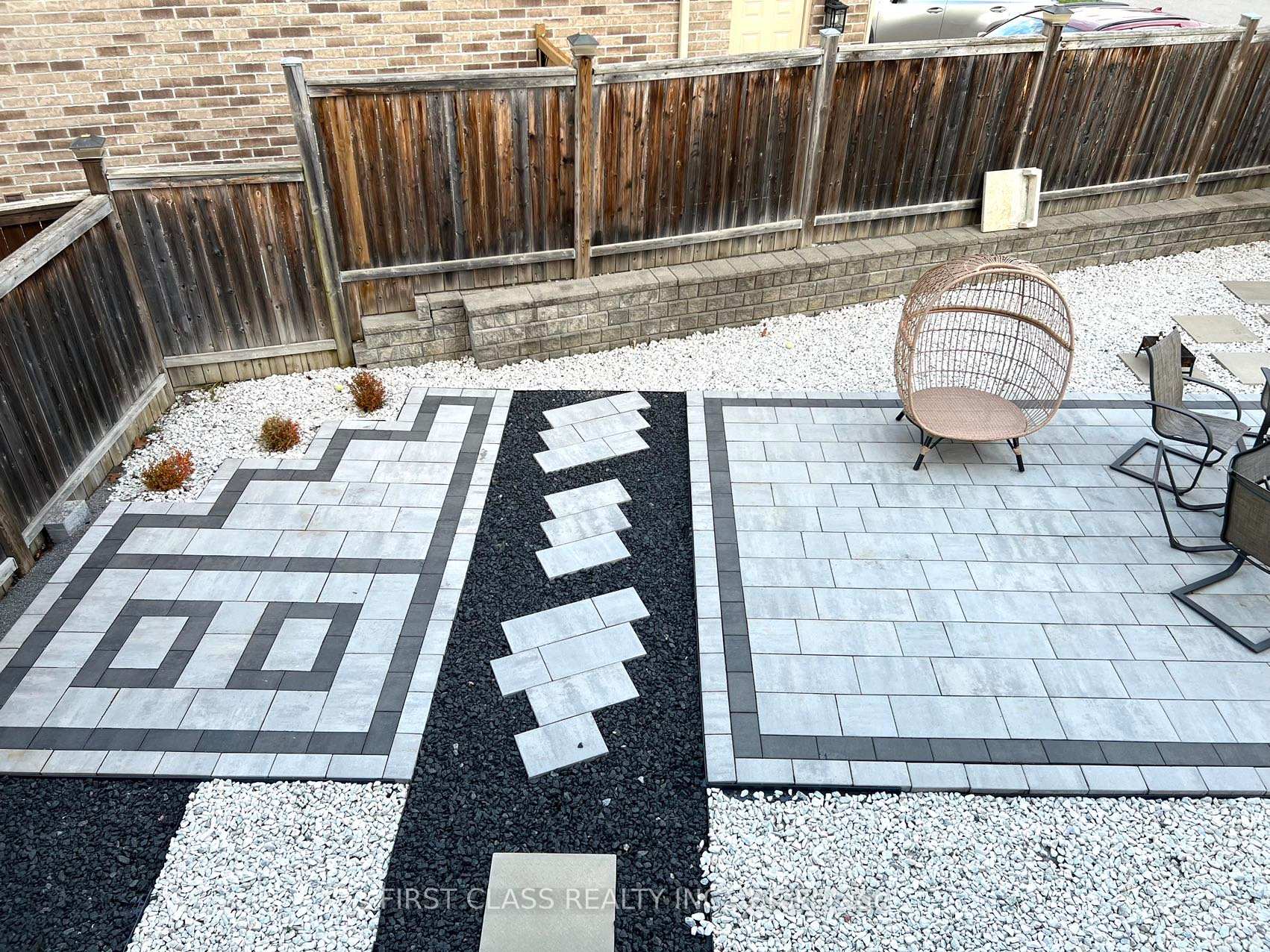 Photo 15 of 826 Wingarden Crescent, Pickering, Dunbarton — HOMEH