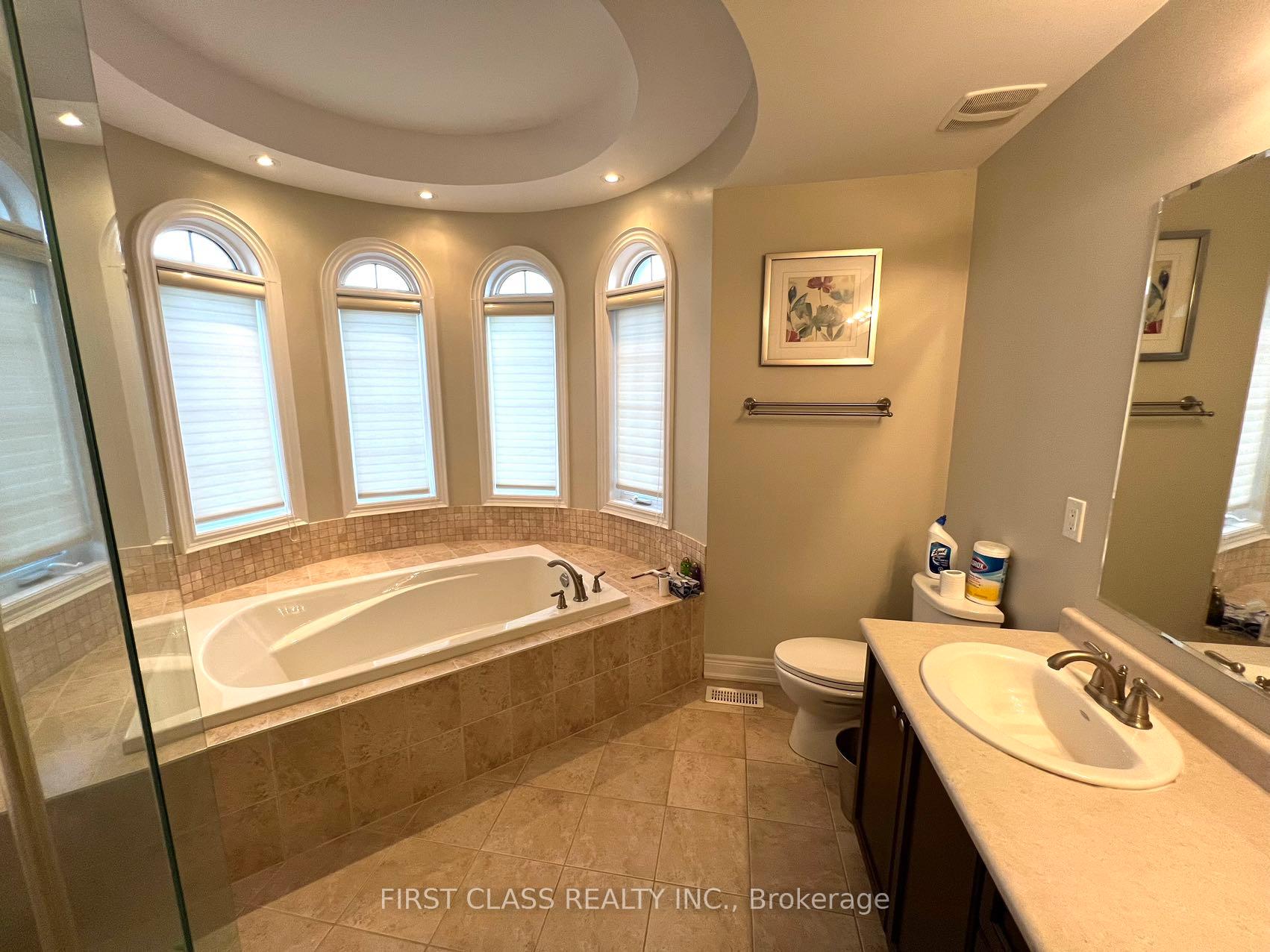 Photo 17 of 826 Wingarden Crescent, Pickering, Dunbarton — HOMEH