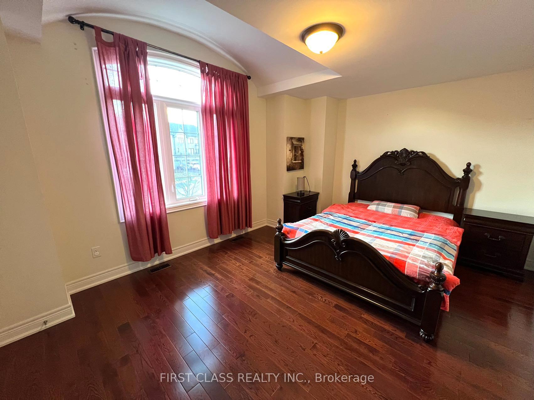 Photo 21 of 826 Wingarden Crescent, Pickering, Dunbarton — HOMEH