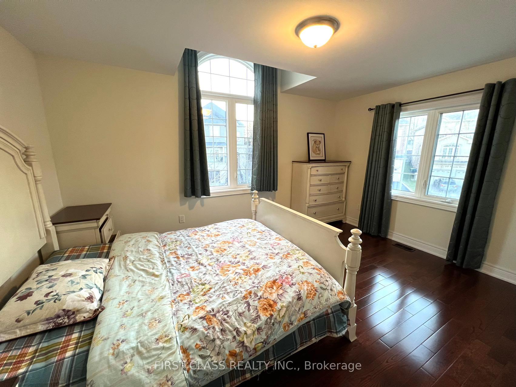 Photo 16 of 826 Wingarden Crescent, Pickering, Dunbarton — HOMEH