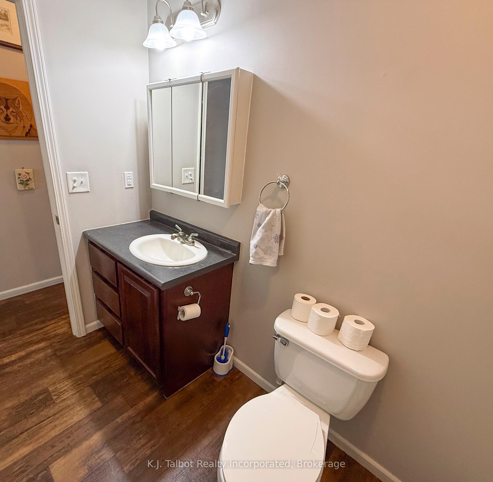 Photo 9 of 13 Sutton Drive, Ashfield-Colborne-Wawanosh, Colborne — HOMEH