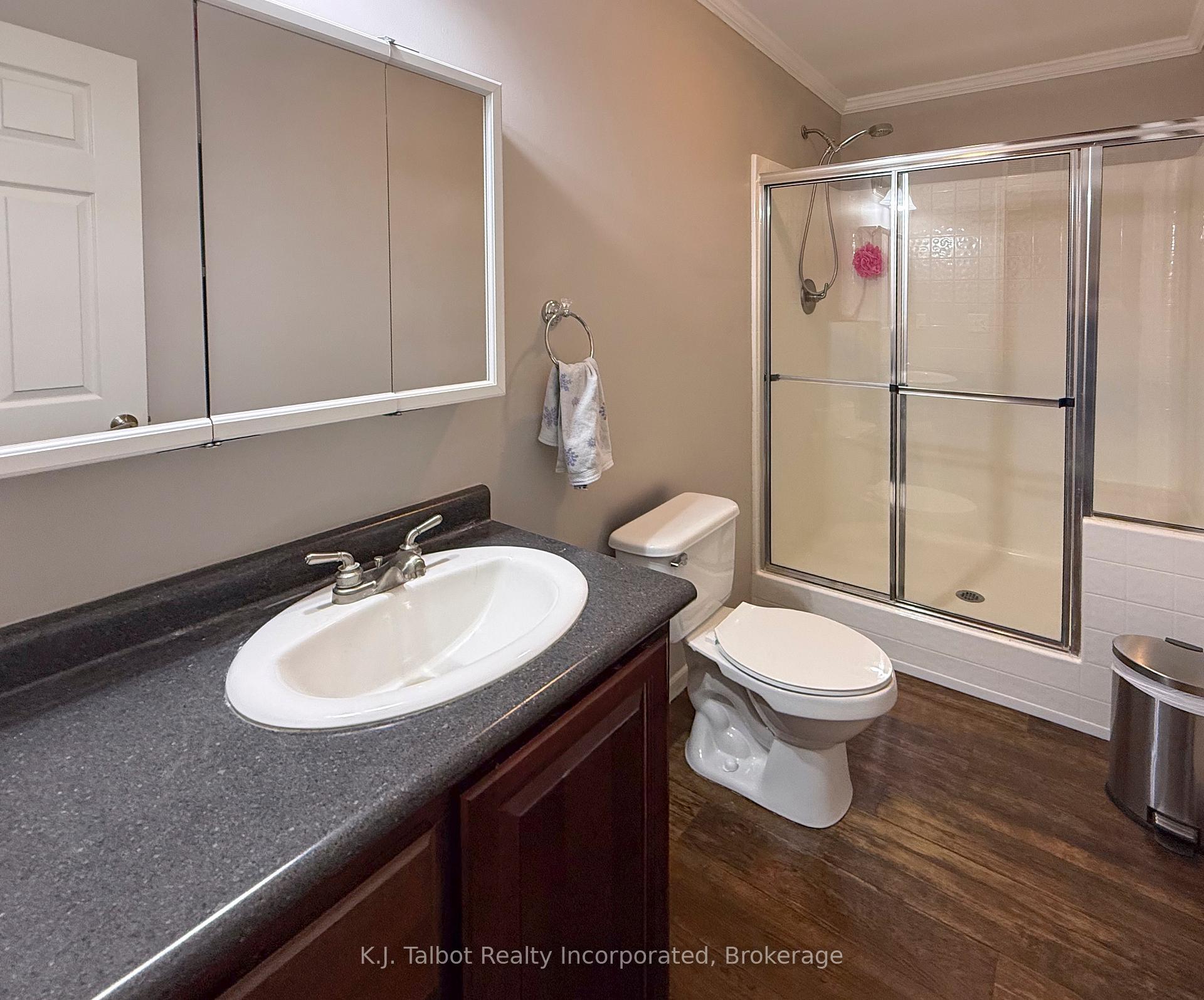 Photo 10 of 13 Sutton Drive, Ashfield-Colborne-Wawanosh, Colborne — HOMEH