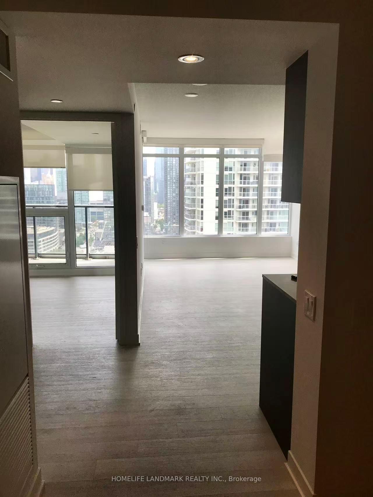Photo 12 of Unit 2911, 70 Queens Wharf Road, Toronto, Waterfront Communities — HOMEH