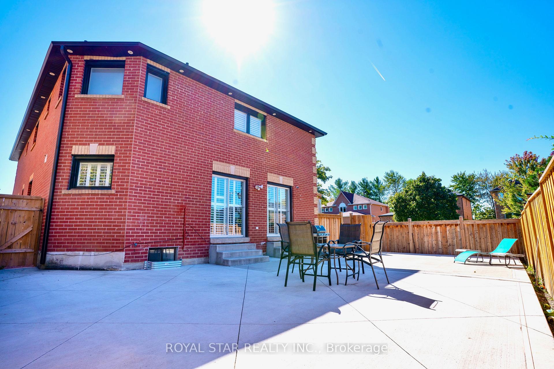 Photo 45 of 22 Livingston Drive, Caledon, Rural Caledon — HOMEH