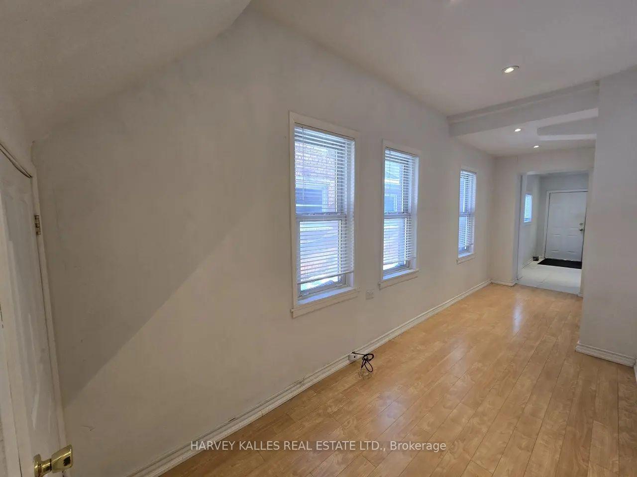 Photo 3 of Unit Main, 19 Rogers Road, Toronto, Oakwood Village — HOMEH