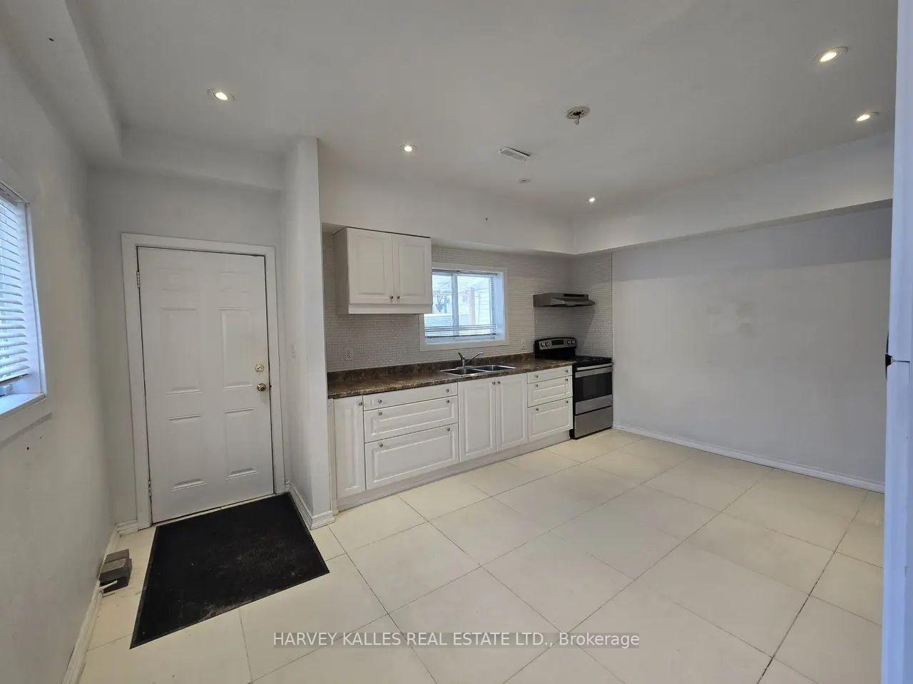 Photo 7 of Unit Main, 19 Rogers Road, Toronto, Oakwood Village — HOMEH