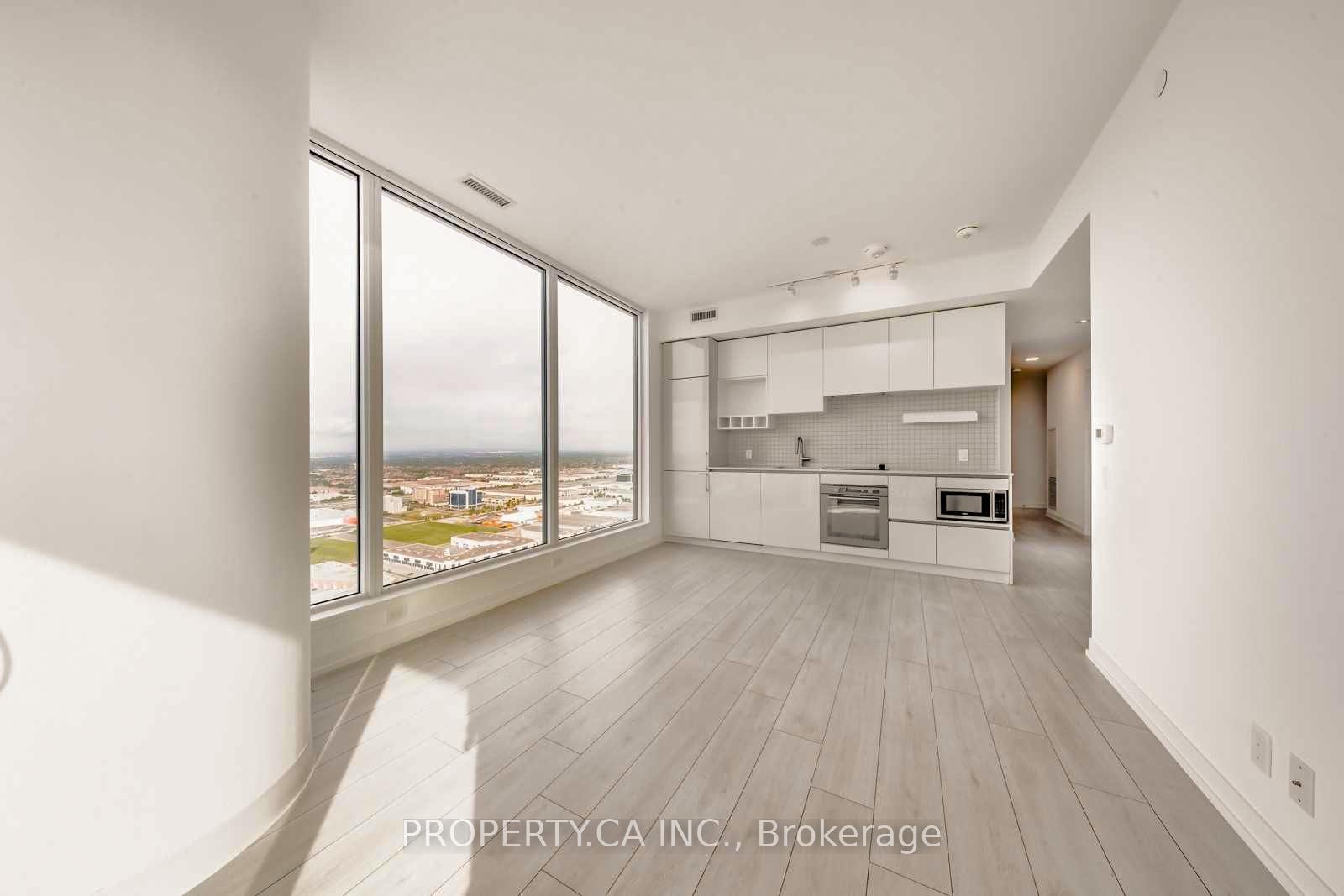 Photo 1 of Unit 3609, 898 Portage Parkway, Vaughan, Concord — HOMEH