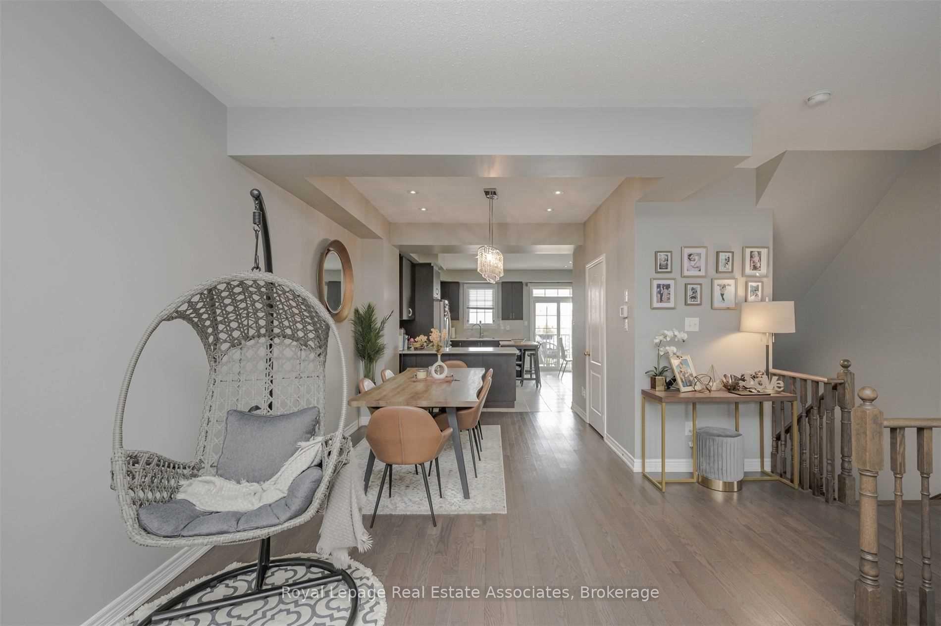 Photo 7 of 54 Sea Drifter Crescent, Brampton, Bram East — HOMEH