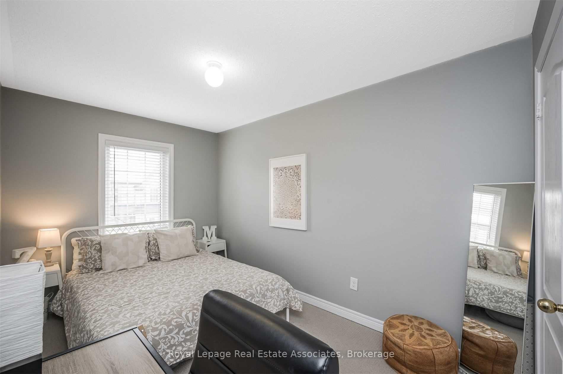 Photo 16 of 54 Sea Drifter Crescent, Brampton, Bram East — HOMEH