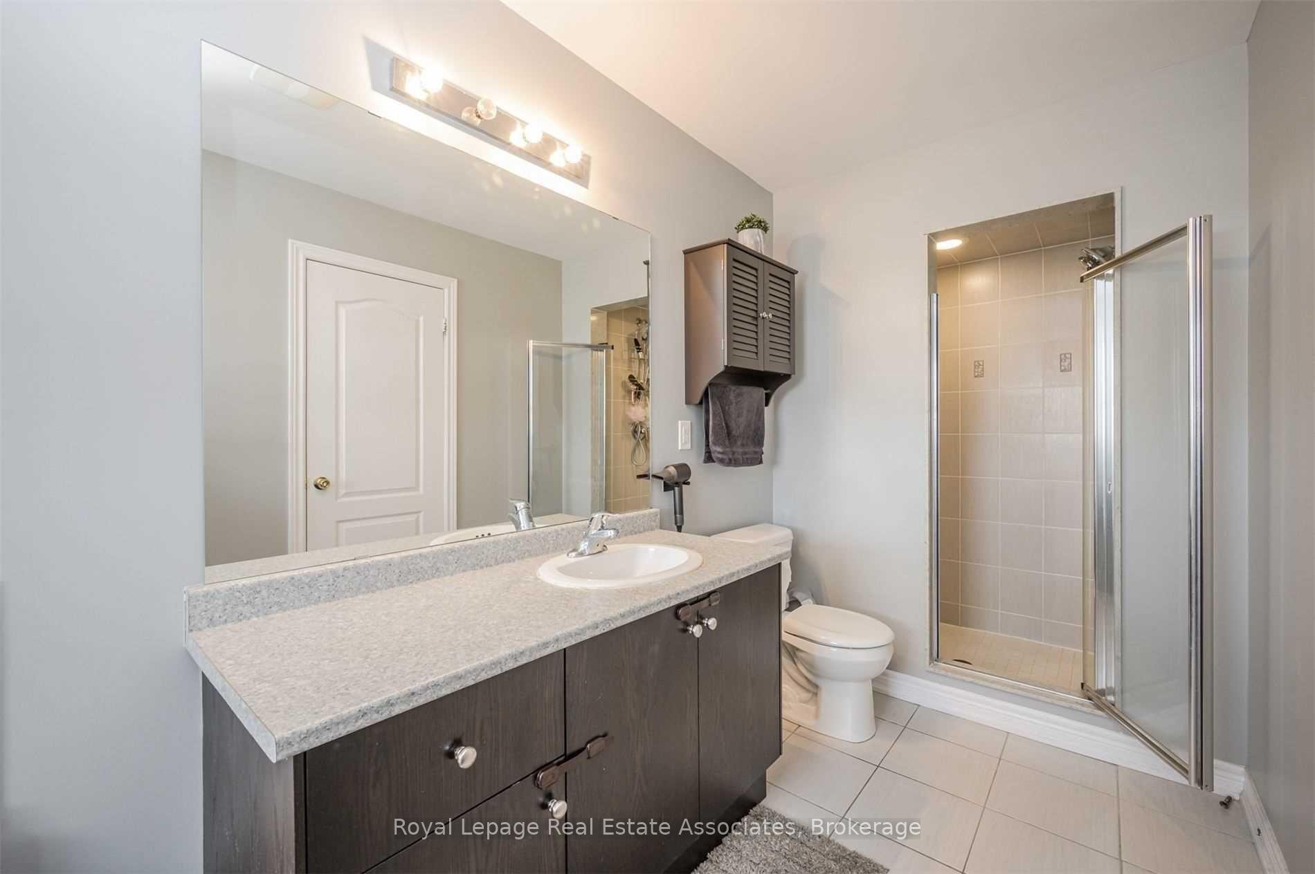 Photo 20 of 54 Sea Drifter Crescent, Brampton, Bram East — HOMEH