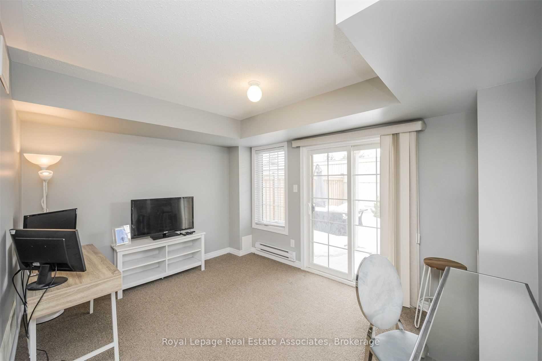 Photo 19 of 54 Sea Drifter Crescent, Brampton, Bram East — HOMEH